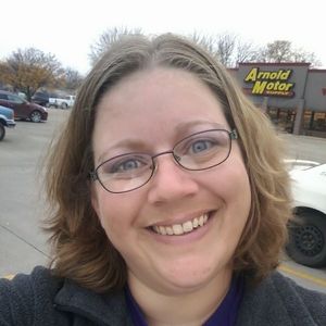 Meet your Posher, April